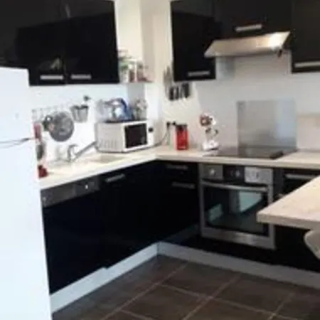 Apartamento With Terrace And Parking In *